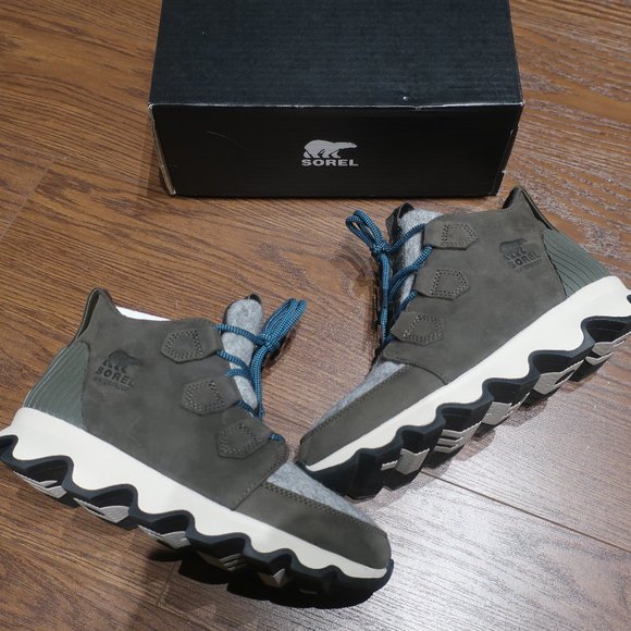 Sorel Kinetic Caribou Winter Boot - Picture 9 of 13